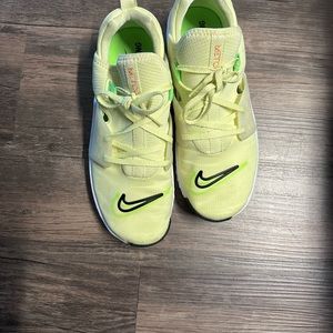 Nike Wmns Free Metcon 2 AMP 'Luminous Green' CI1753-301 - out of box AS IS